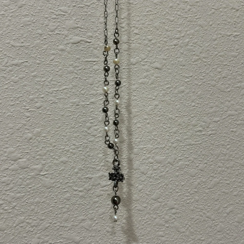 White and black, pearl, choker, elegant necklace